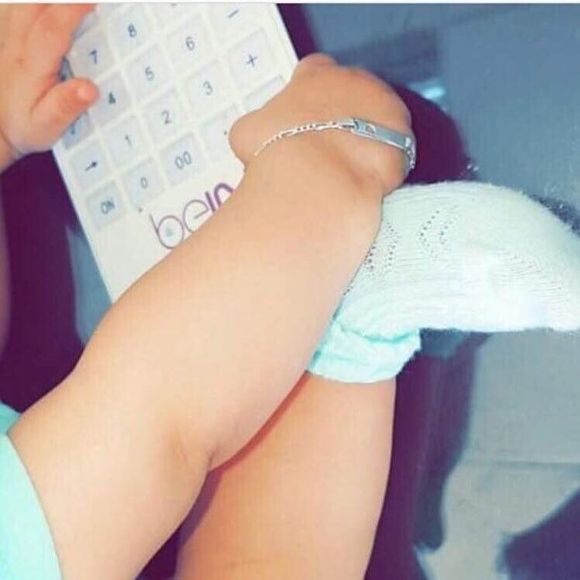 Meet your Posher, Dina - Picture 1 of 1